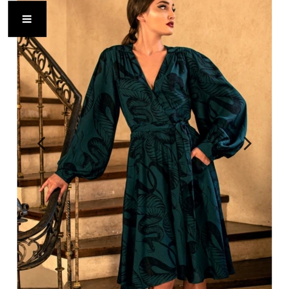 Sold La Femme En Noir Serpentine Wrap Dress - Picture 1 of 3